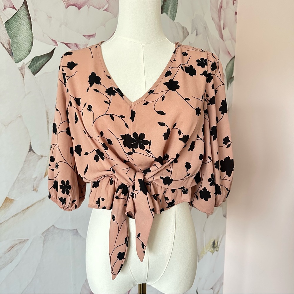 Cute and stylish top—size small